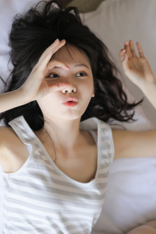 尹律电影在线观看