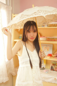 14岁女生的腿照片